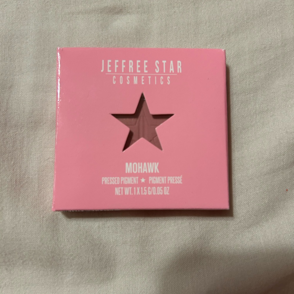 Jeffree Star eyeshadow